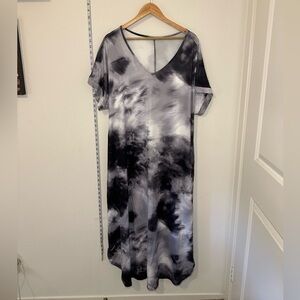NWOT Tie Dye Mumu